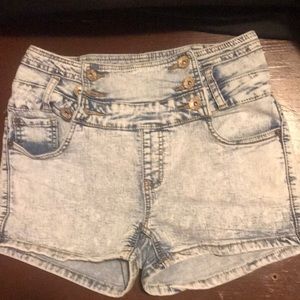 Light wash high waist shorts